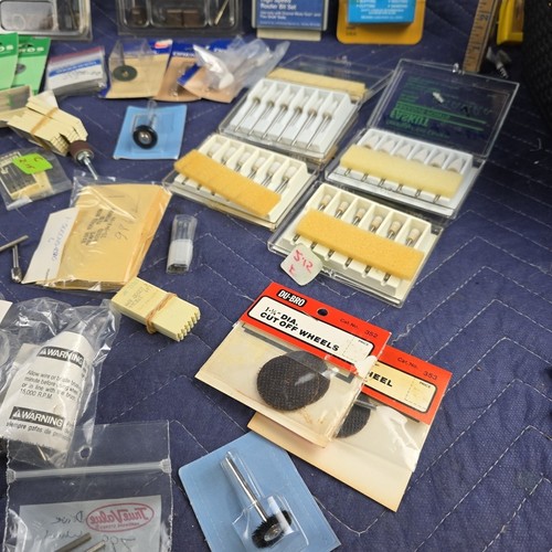 Accessori Dremel vintage grande lotto punte utensili rotanti kit attacchi - Foto 5 di 9