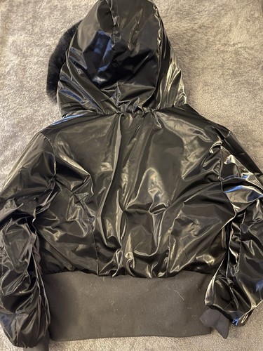 Victoria's Secret VSX Reversible Faux Fur Lined Jacket Coat Black Hoodie XL NWT - Picture 4 of 4