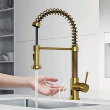 Vigo Gold Touchless Pull-Out Kitchen Faucet Single-Hole High Arc Lever Modern