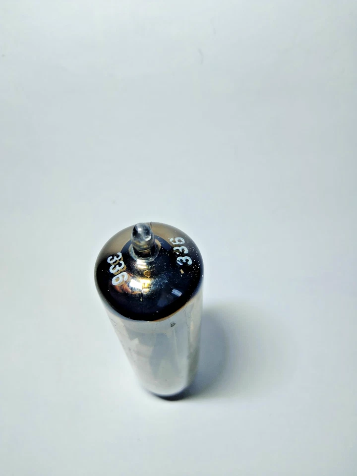 1 peça tubo retificador Telefunken EZ81 USADO - Imagem 3 de 3