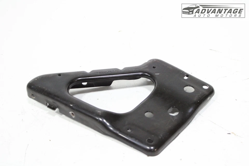 2015-2020 GMC YUKON 5.3L BATTERY TRAY SUPPORT BRACE BRACKET 22829069 OEM - Image 3 of 4