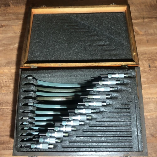 Mitutoyo No 103 0-12” Outside Micrometer Set In Starrett Padded Wood Box