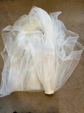 White Single Comb Bridal Veil 114 In Long NWOT