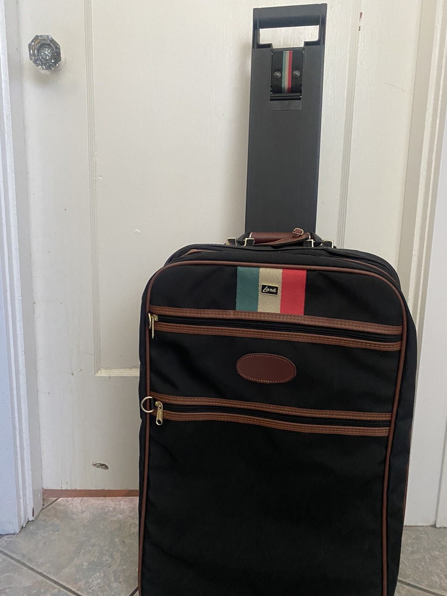 Samsonite 22インチ キャリーカート 黒 Global Carry-Ons | Luggage | Samsonite