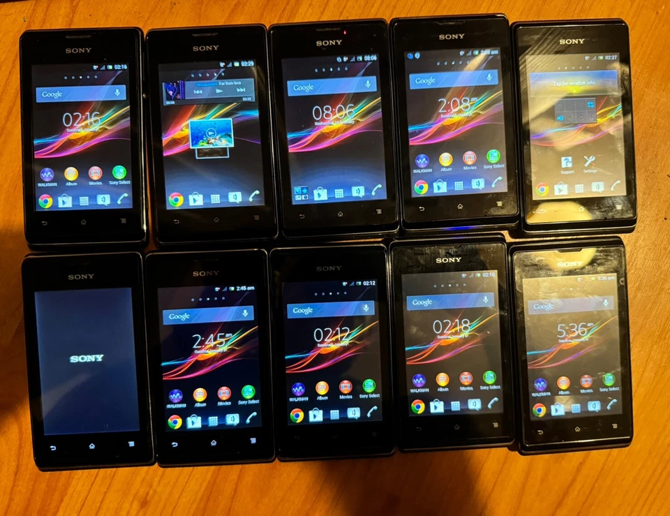 10 X Sony Ericsson XPERIA E C1505 - Black Smartphone - Image 2 of 4