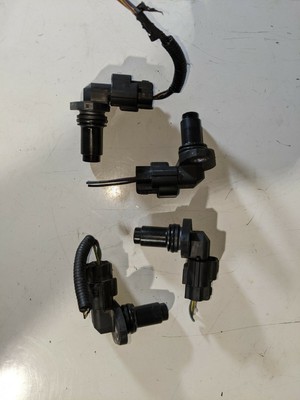 Camshaft Position Sensor 6G9N-12K073-BB 31272689 For Jaguar XE XF  