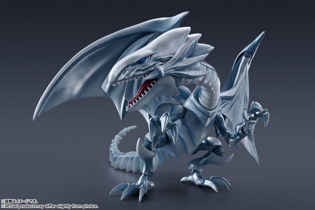 Bandai S.H.MonsterArts Blue-Eyes White Dragon Yu-Gi-Oh Duel