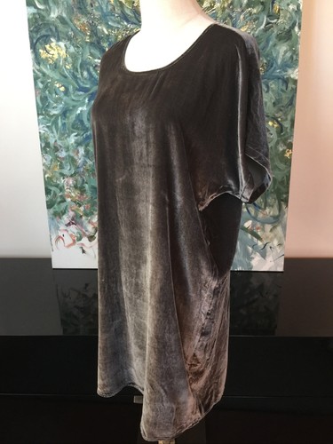 Madewell Velvet Dress Sz S Taupe Short Sleeve Rayon Silk Shift - Picture 3 of 8