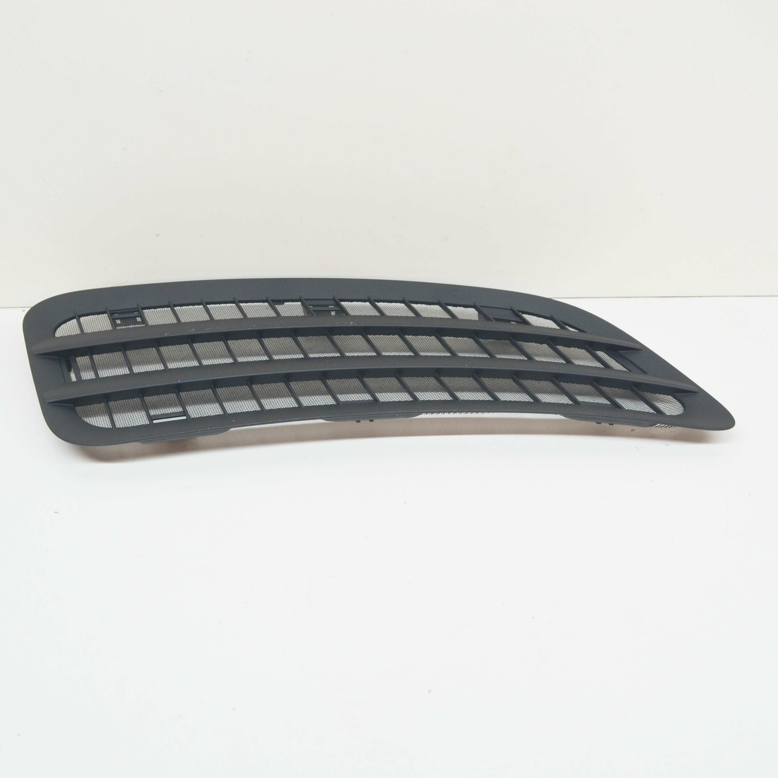 MB SPRINTER 910 Hood Right Ventilation Grille RHD A91083603009051 