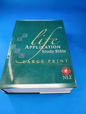 Life Application Study Bible by Tyndale House Publishers Staff LARGE PRINT
