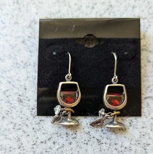 Silpada silver (925) wine shape earrings, garnet, vintage, unique. GOOD
