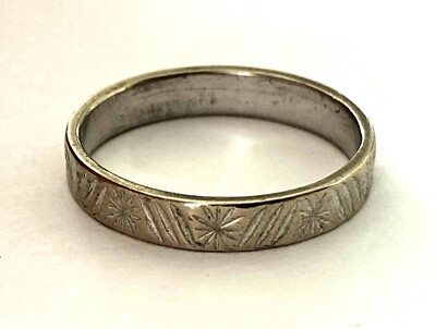 Vintage Marked 18K KF White Gold Ladies Stamped Ring Wedding
