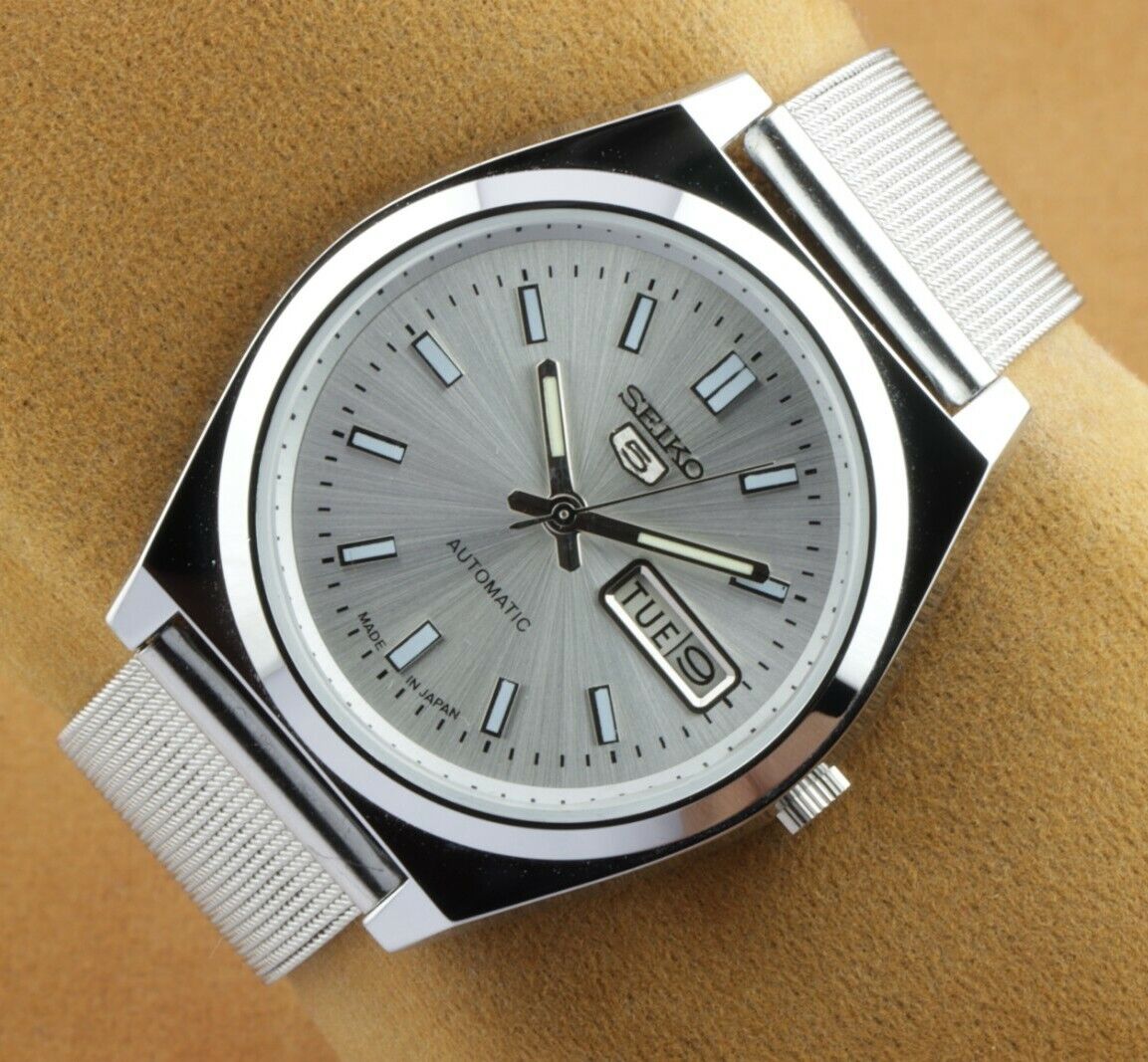 VINTAGE OLD SILVER SEIKO 5 SILVER AUTOMATIC JAPAN MEN'S WORKING WRIST WATCH  . | eBay