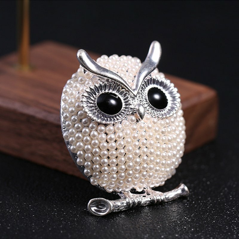 Sparkling Rhinestone Owl Brooch Pin – Elegant Women's Jewelry Gift