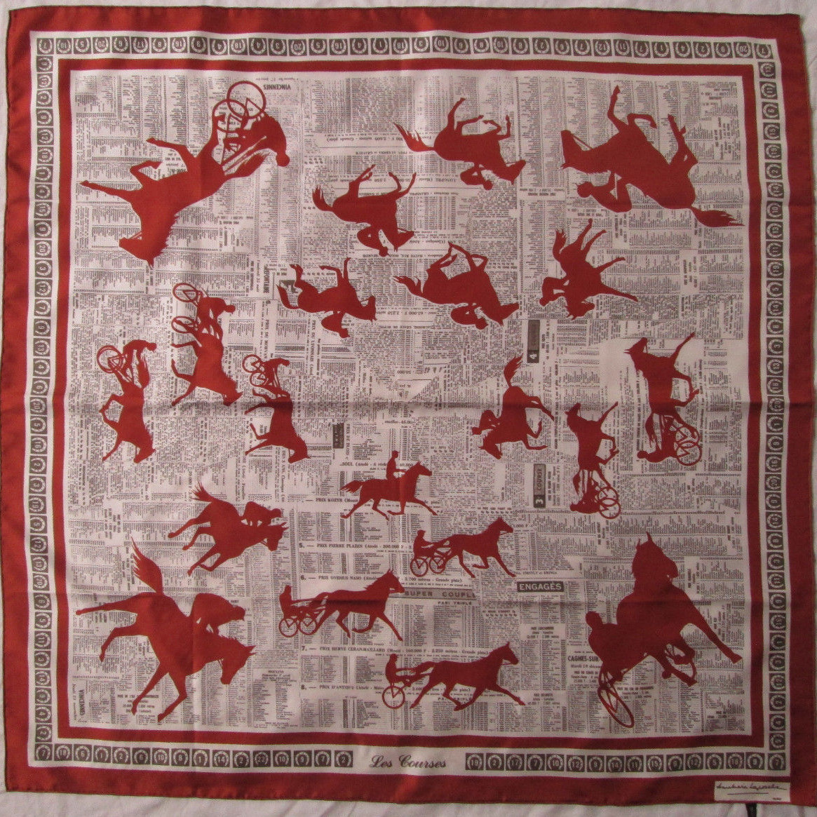 Foulard Carré En Soie 100% Vintage TBEG - 86x87 Cm - Violet - Occasion