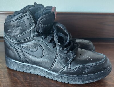 Nike Air Jordan 1 Sneaker -57441-022  Youth Size  6