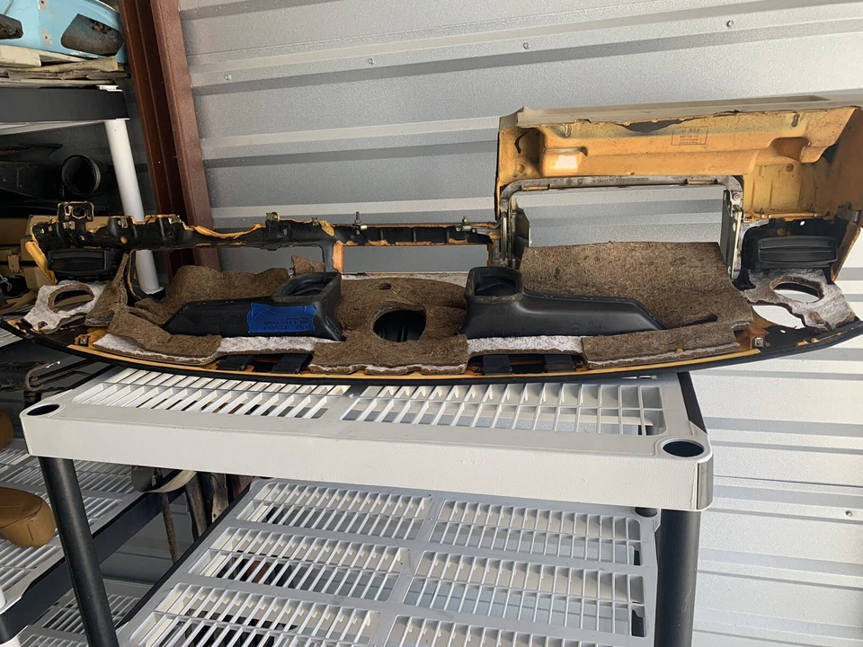 Salpicadero MERCEDES-BENZ 300ce 320ce Foto 2 de 4