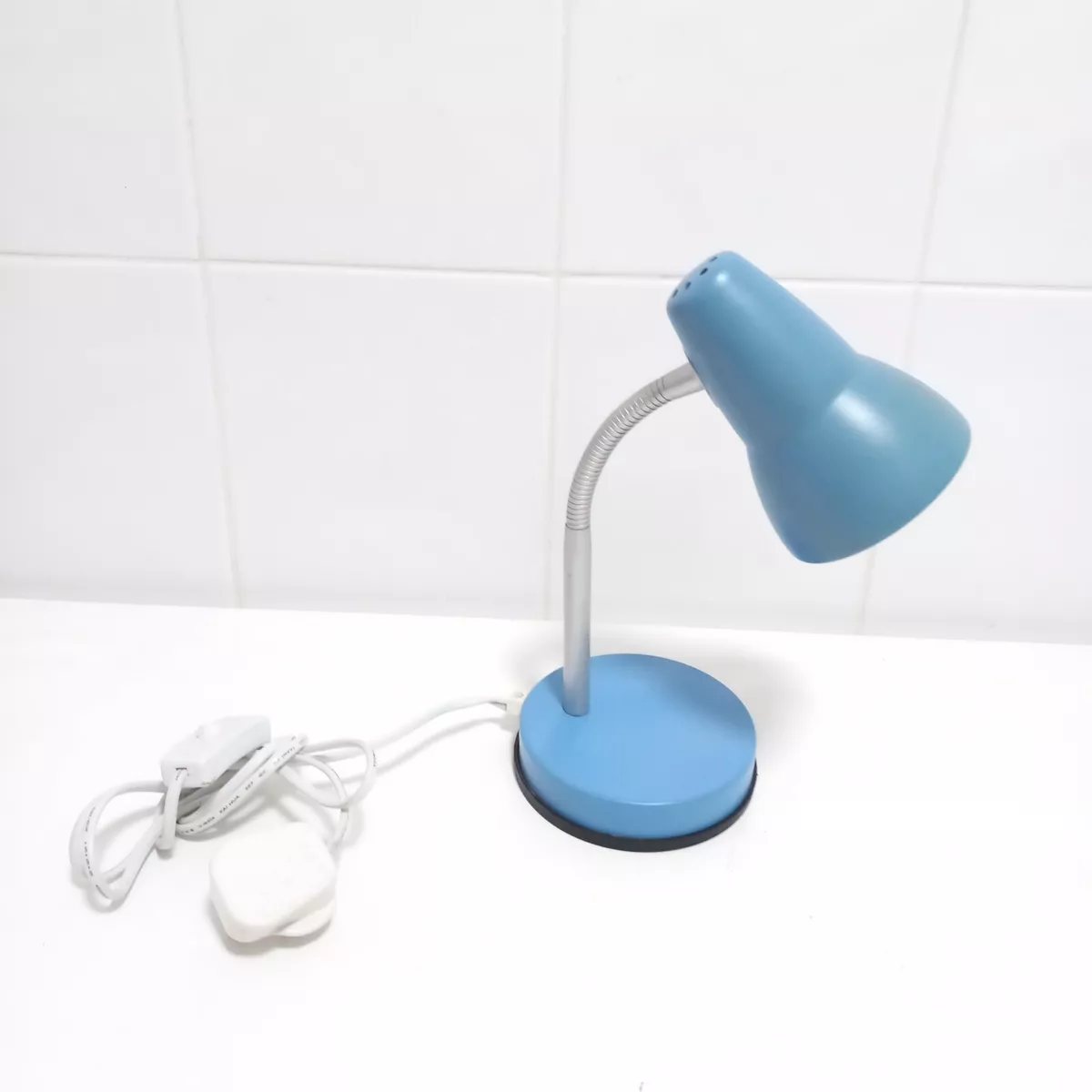 Woolworths bedside lamps deals