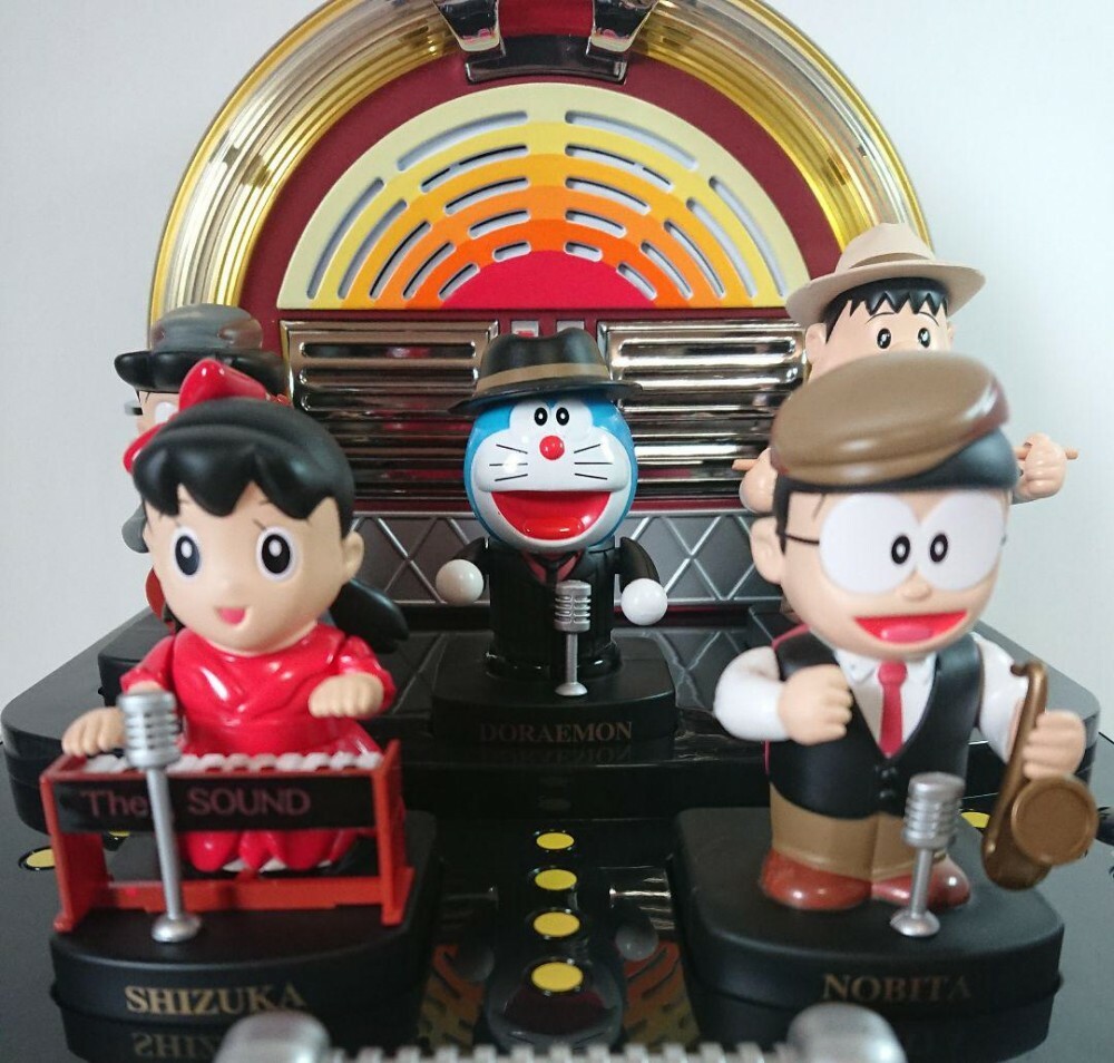 DORAEMON JAM BOX Sound and Light up action w/5pcs Figures DORAEMON JAM BOX Sound and Light up action w/5pcs Figures