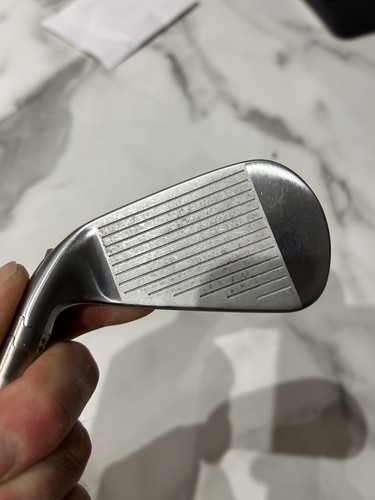 TITLEIST T300 DEMO 7 IRON ELEVATE SHAFT REGULAR - Picture 4 of 6