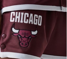 New Era -  NBA Chicago Bulls Shorts Hose Gr M Neu Snap Button