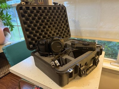 Blackmagic Design Pocket Cinema Camera 6K  w/ Battery pack & Pelican 1500