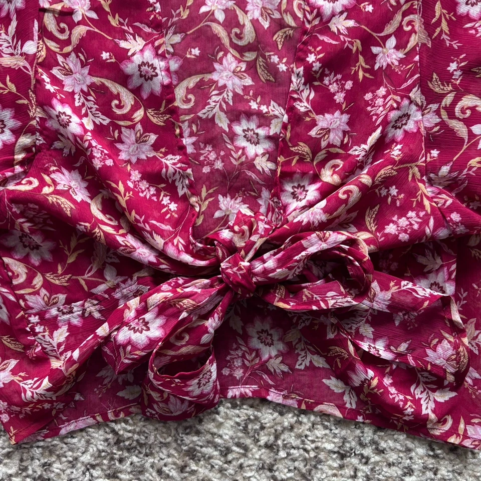 Mi Ami by Francesca's Wide Bell Sleeve Shirt Red Floral Women's One Size NWT $46 - Image 3 of 4