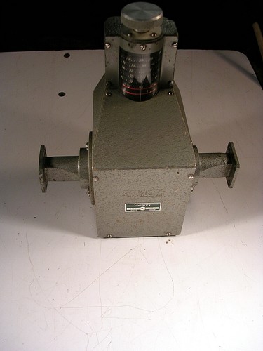 FXR  MODEL 33S2 Y164A DIRECT READ VARIABLE ATTENUATOR  WR62 - Picture 4 of 6