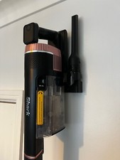 Shark Stratos Staubsauger Wandhalterung Zubehör Halter Dock IZ400 IZ400UKT IZ420 IZ420