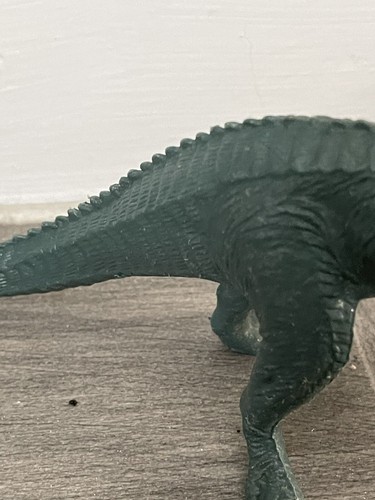 Vintage Invicta Dinosaur Figure - Megalosaurus 8" - British Museum 1974 - Picture 4 of 6