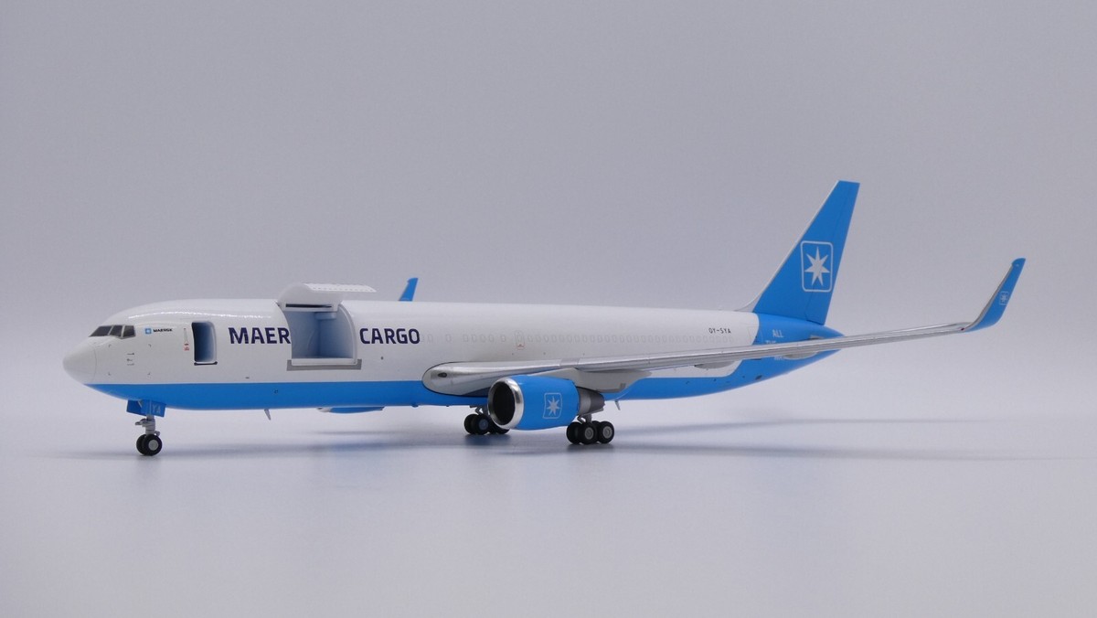 マースクエアカーゴ 767-300BDSF OY-STA 1/200 Maersk Air Cargo B767-300ER(BDSF) OY-SYA JC Wings 1:200