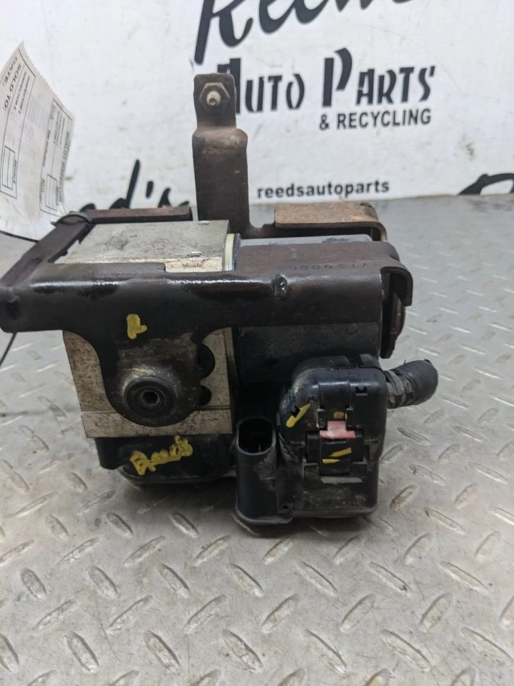 Peça de freio antibloqueio quadro da mão esquerda abaixo da cabine se encaixa 04-05 ESCALADE 1171220 - Imagem 2 de 4