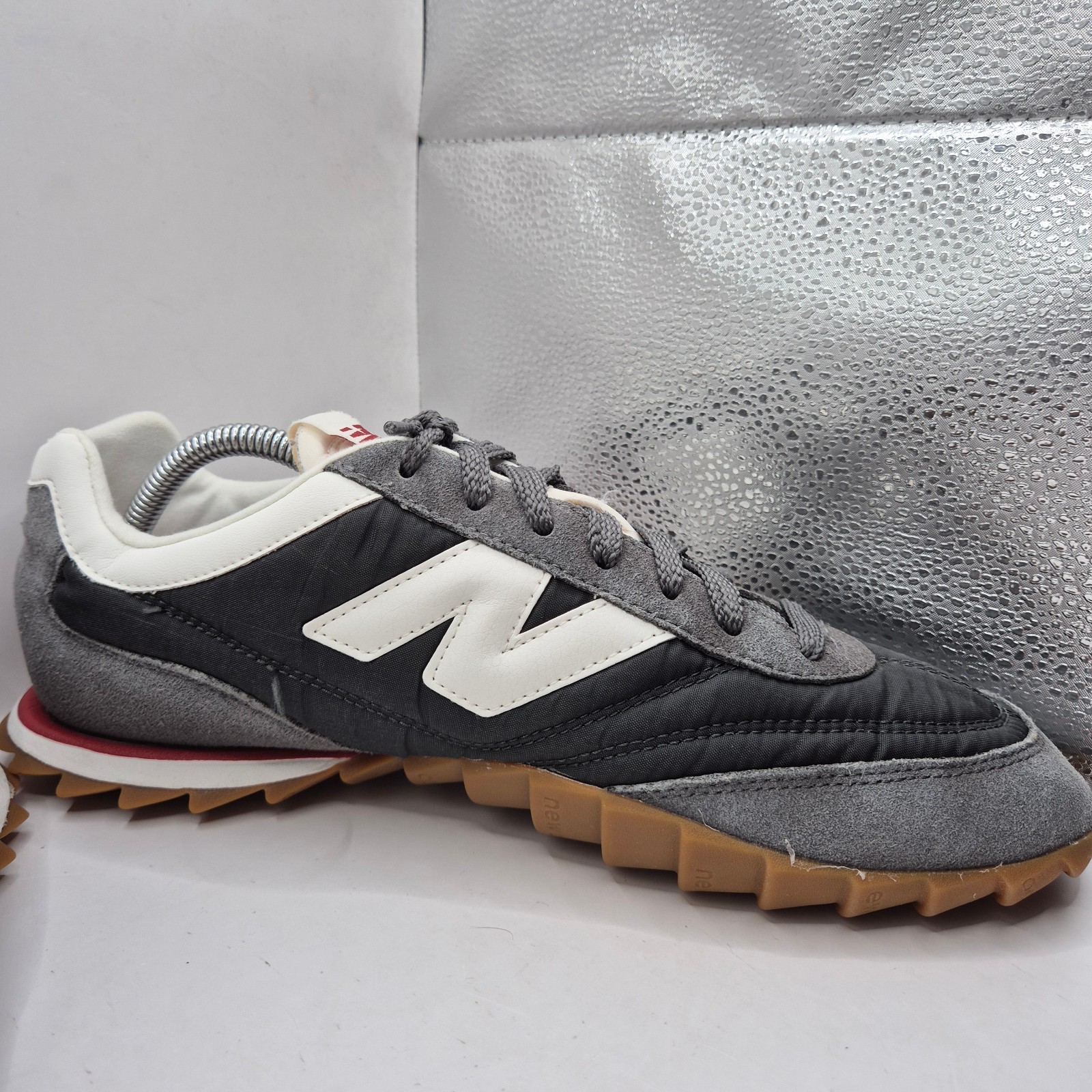 SAOLA New Balance RC30 Scarpe da Ginnastica Uomo UK 10.5 Castle Rock Crimson Gum Sole Casual Retrò