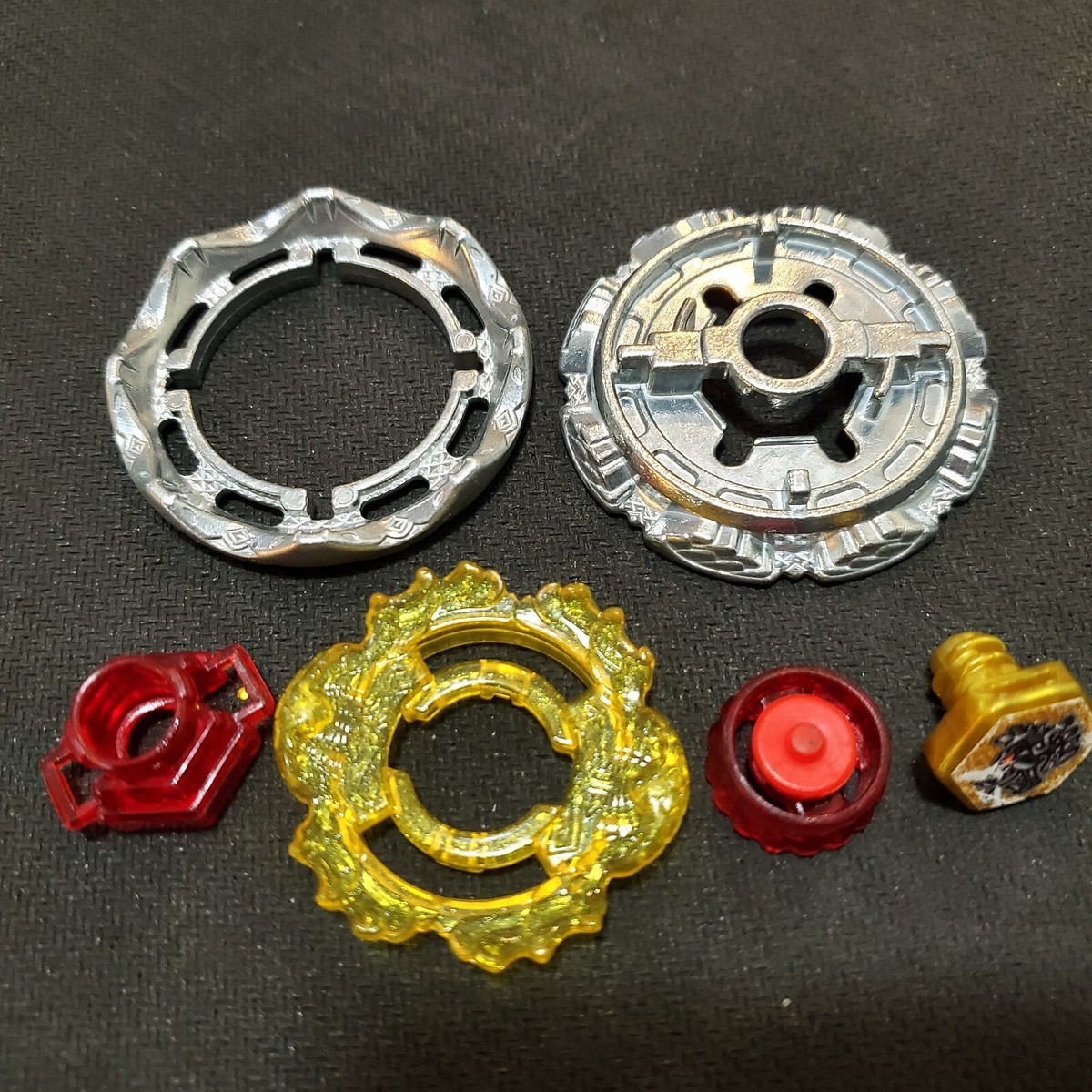 TAKARA TOMY Beyblade Metal Fight 4D - Death Quetzalcoatl