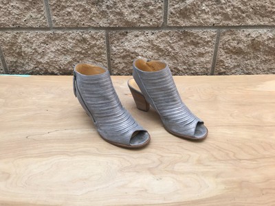 paul green cayanne peep toe