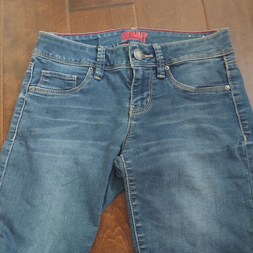 YMI Girls Blue Distressed Denim Skinny Jeans - Size 1 - Picture 11 of 19