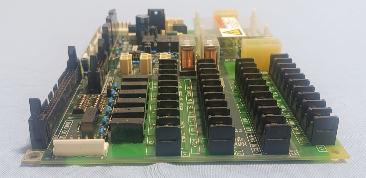 Shimadzu Terminal-2002 PCB Board 502-22502, 502-22503C, 02 64Q436