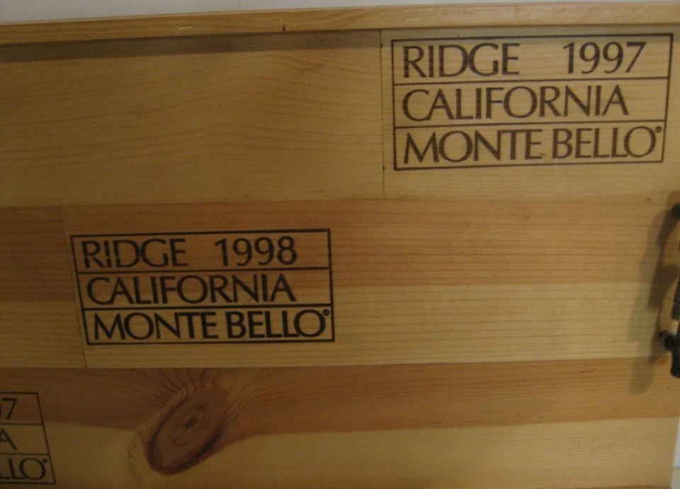 Bandeja para servir Ridge Monte Bello única en su tipo - Caja de vino Foto 2 de 4