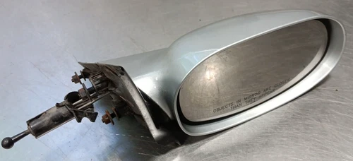 SATURN L100 2001 2002 OE PASSENGER RIGHT FRONT MANUAL MIRROR SILVER 21019866 4R