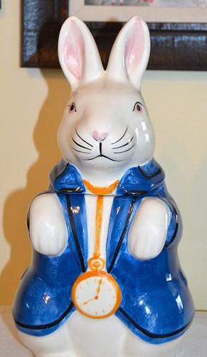 Laurie Gates White Rabbit Cookie Jar Alice in Wonderland ~ LOS ANGELES POTTERY - Picture 5 of 11