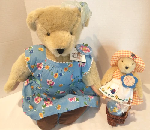 ALICE VANDERBEAR "PICKING POSIES" 15" & MUFFY VANDERBEAR "SPRING CHICKENS" 8"
