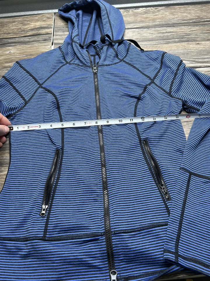 Sudadera con Capucha Zella Pequeña Azul Cremallera Completa Suéter con Capucha Rendimiento Ligero Foto 2 de 4