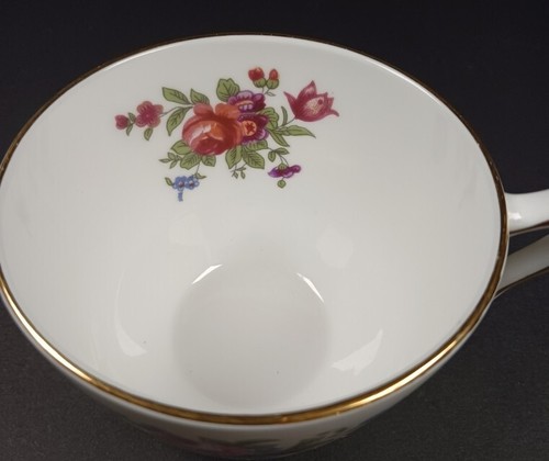 Vtg Crown Staffordshire Fine Bone China Tea Cup England Pink Roses WOW! - Picture 3 of 4