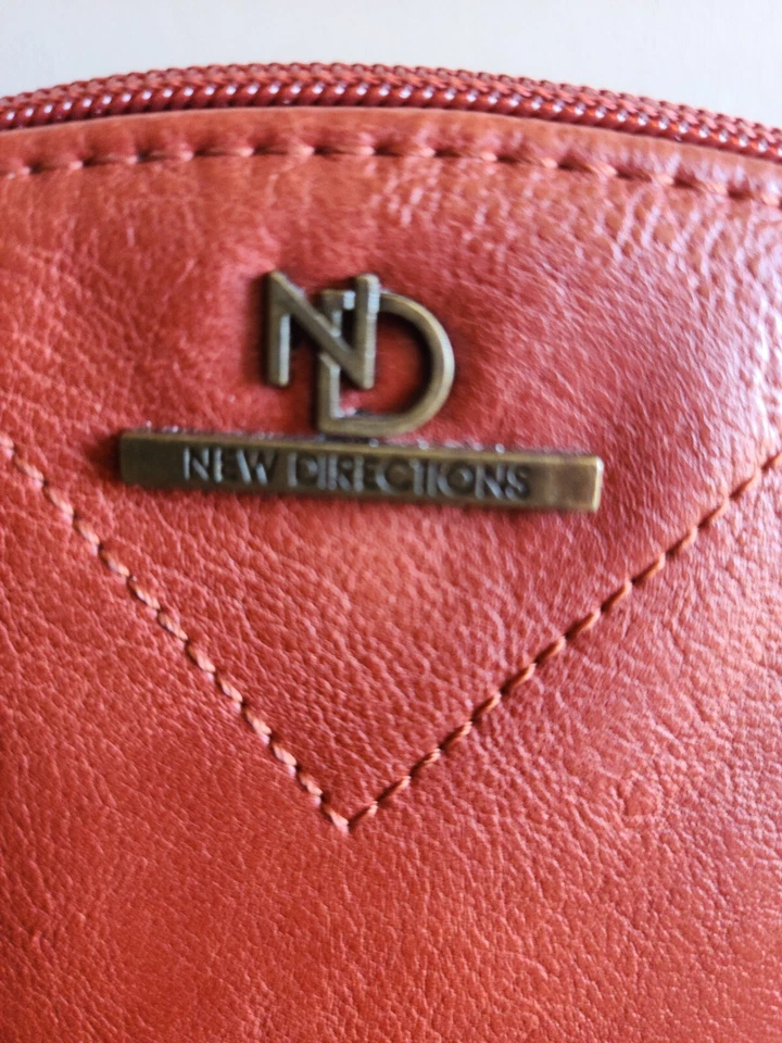 女式 New Directions Burnt 橙色肩带 2 肩带可调节 Pruse/Crossbody — 第 2/4 张图片