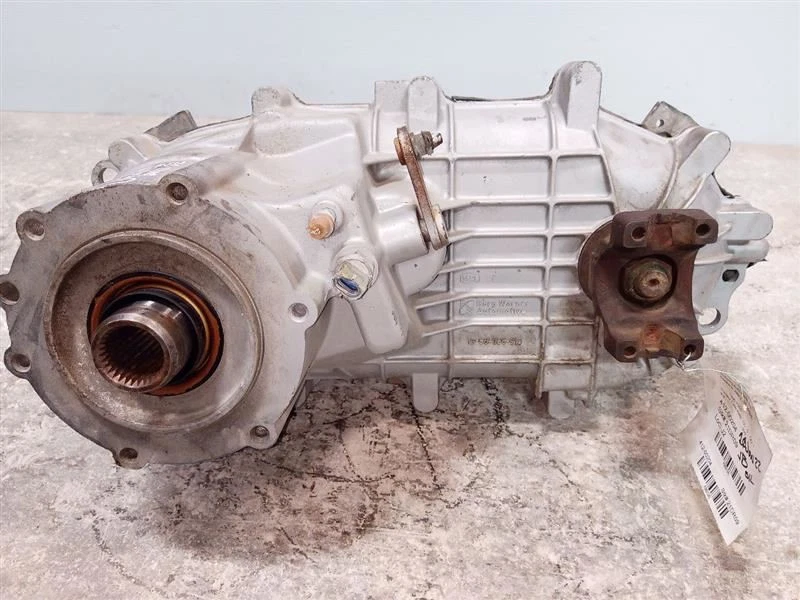 Estuche de transferencia compatible con 88-91 Ford F150 F250 salida de brida 8921045 Foto 4 de 4