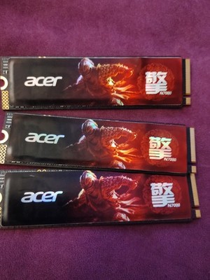 Acer Predator GM7 2TB SSD 7400MB/S NVMe PCIe 4.0 M.2 Gen4