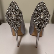 Badgley Mischka Silver Satin Crystal Heel Peep Toe Pumps Size 6M Bridal Formal