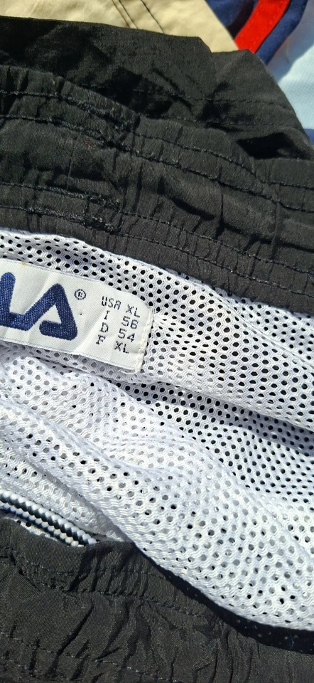 Fila black and beige colorblock retro trunks sports shorts clearance - size XL - Image 2 of 4
