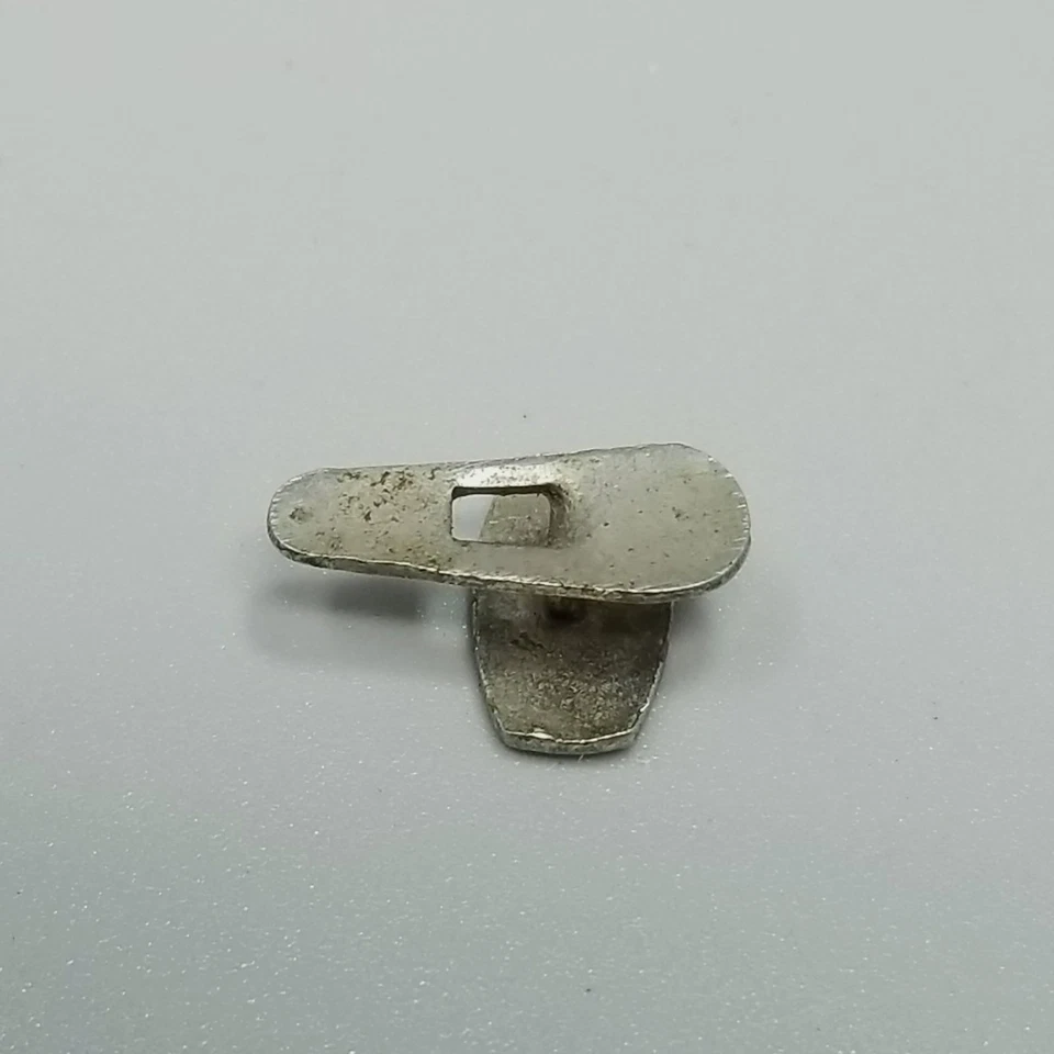 Botón Solapa Coca Cola Vintage Esmalte Rojo Tono Plata Logo Foto 4 de 4