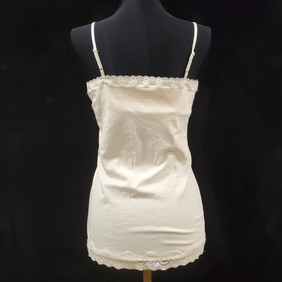Sujetador Sonoma para mujer Y2K ribete de encaje preppy cami talla M marfil incorporado capas elásticas Foto 3 de 4